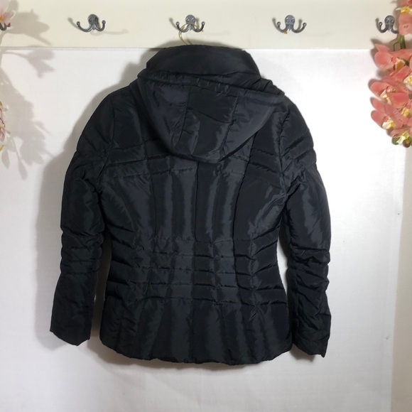 𝅺calvin Klein down coat, black, size small, like new. - Picture 2 of 7